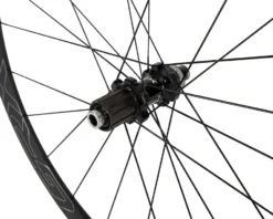 Shimano GRX WH-RX570 Wheelset (Black) (Shimano/SRAM) (12 X 100, 12 X 142mm) (650b / 584 ISO) (Centerlock) (Tubeless) -Specialized Sales 2024 ewhrx570lfered65 2